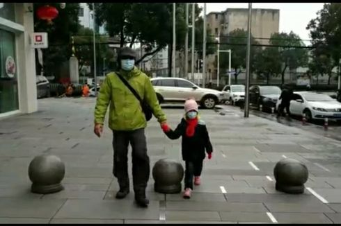 Cerita Ayah Telepon Putrinya di Wuhan 3 Jam Sekali Hanya untuk Tanya Kabar