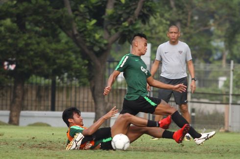 Si Suster Ngesot Siap Gantikan Indra Sjafri di Timnas U-22