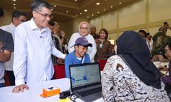 Kemenaker Percepat Klaim JHT dan JKP Eks Pekerja Sritex Group
