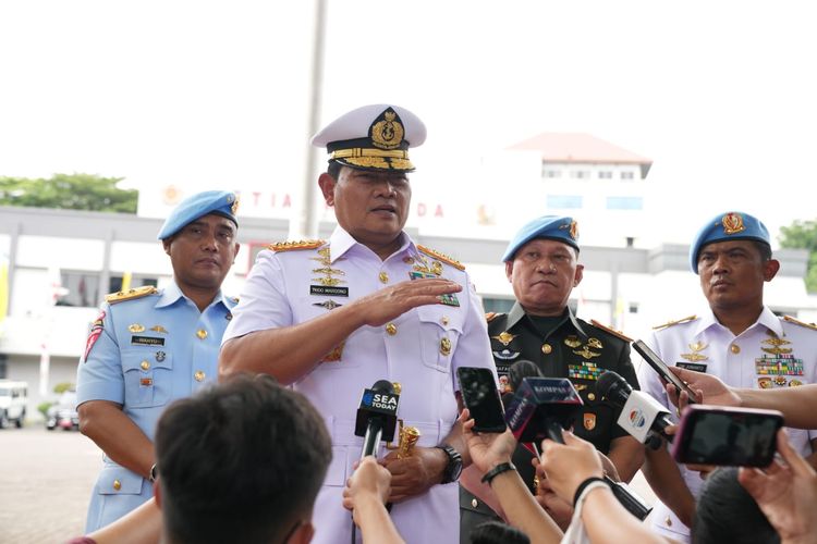 Panglima TNI Laksamana Yudo Margono di Mako Paspamres, Jakarta Pusat, Senin (27/2/2023).