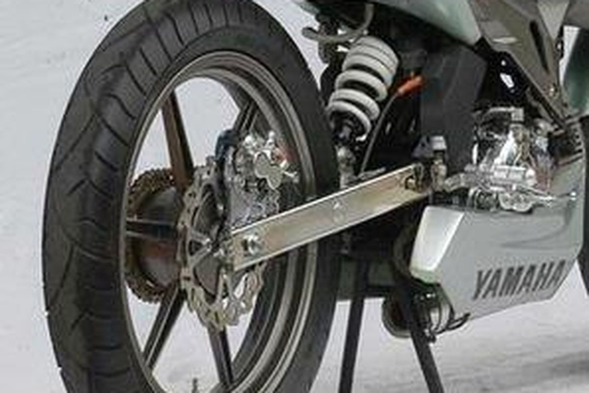 Knalpot nongol terkesan sport