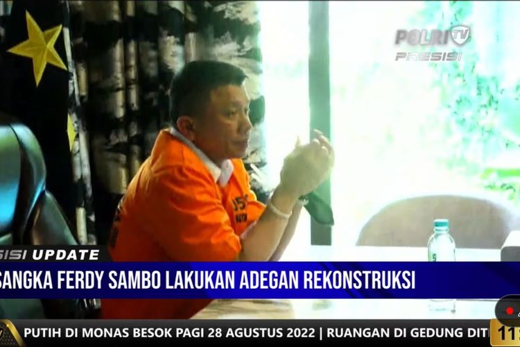 Irjen Ferdy Sambo hadir dalam rekonstruksi pembunuhan berencana Brigadir J di Duren Tiga, Jakarta Selatan, Selasa (30/8/2022).
