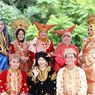Daftar Nama Pakaian Adat dari 38 Provinsi di Indonesia