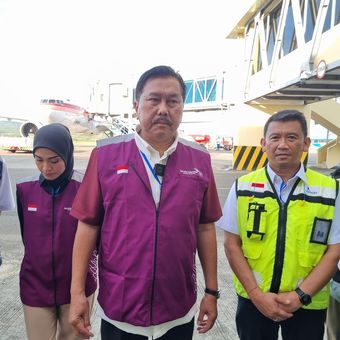 Direktur Keuangan dan Manajemen Risiko Garuda Indonesia Prasetio saat ditemui di Bandara Sultan Iskandar Muda, Banda Aceh, Rabu (29/5/2024).