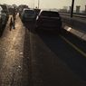Lima Mobil Terlibat Kecelakaan Beruntun di Tol Layang Jakarta-Cikampek Tadi Pagi
