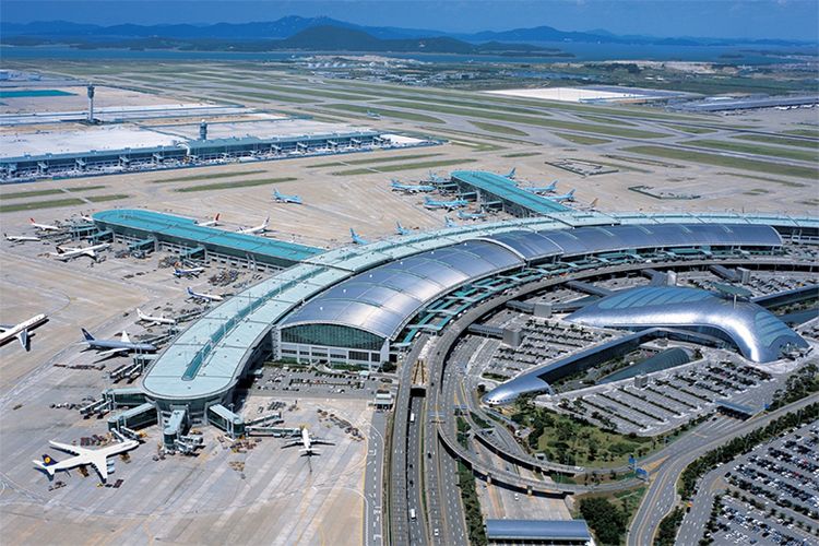Bandara Internasional Incheon merupakan pusat penerbangan di Asia Timur. 