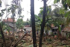 Ganjar Puji Sikap Gotong Royong Warga di Lokasi Banjir