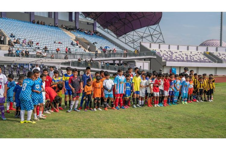 Liga Kompas U-14 hadir sebagai bentuk aksi nyata Kompas dalam membina sepak bola usia dini. 