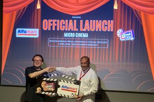 BERITA FOTO: Intip Bioskop Alfamart Pertama di Gading Serpong