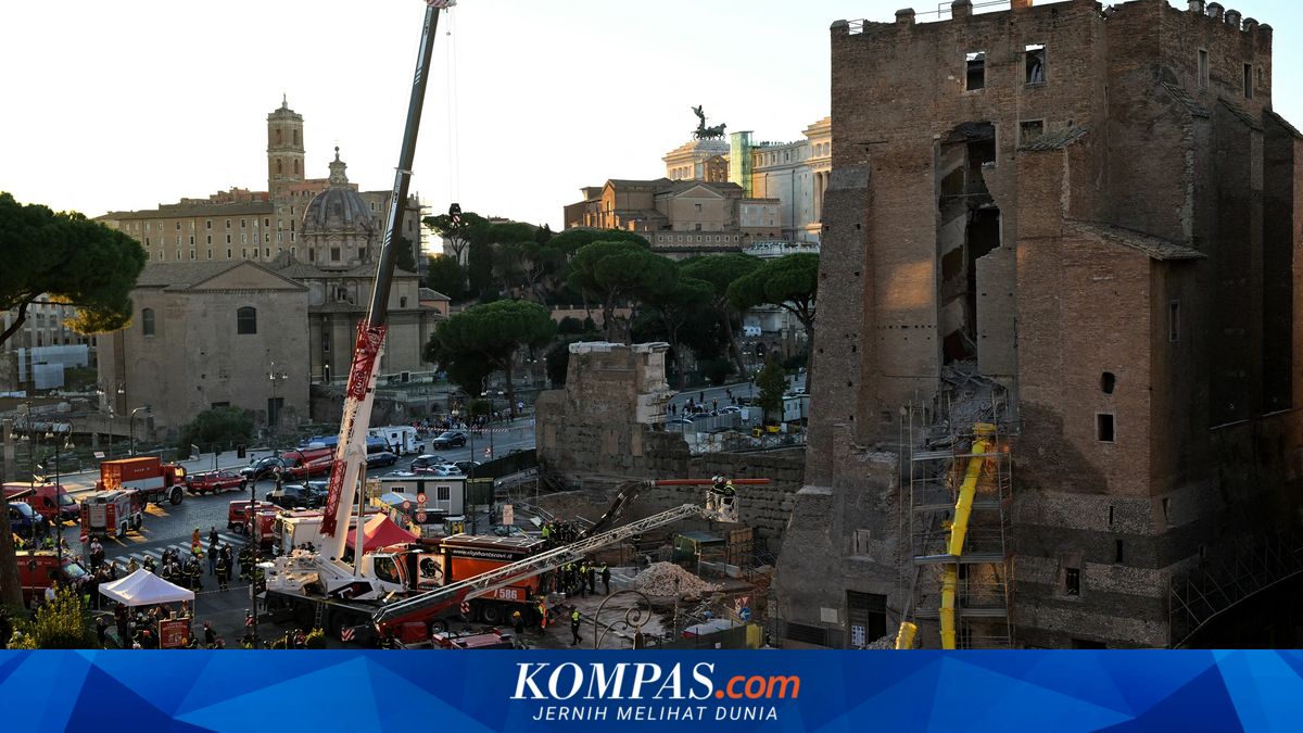 Menara Kuno di Roma Ambruk Sebagian, 1 Orang Terjebak Hidup-hidup