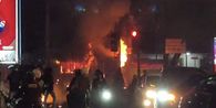 Aksi Massa di Tamansari Bandung Ricuh, Pos Polisi Dibakar