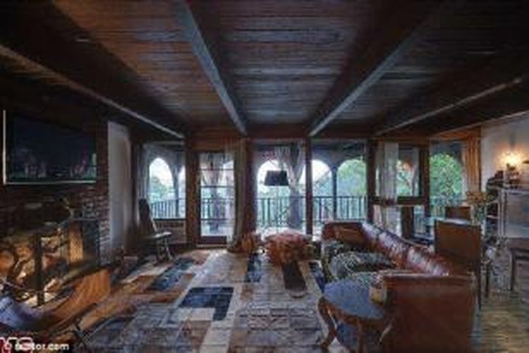 Rumah bekas kediaman John Lennon dijual 1 juta dollar AS.