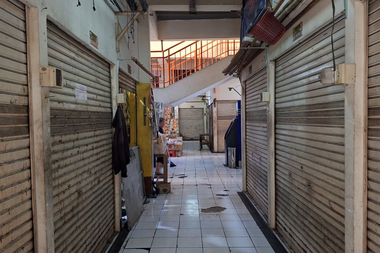 Pasar Nangka Bungur Dinilai Tak Lagi Ramai, Pedagang Pilih Tutup Kios dan Jualan di Trotoar