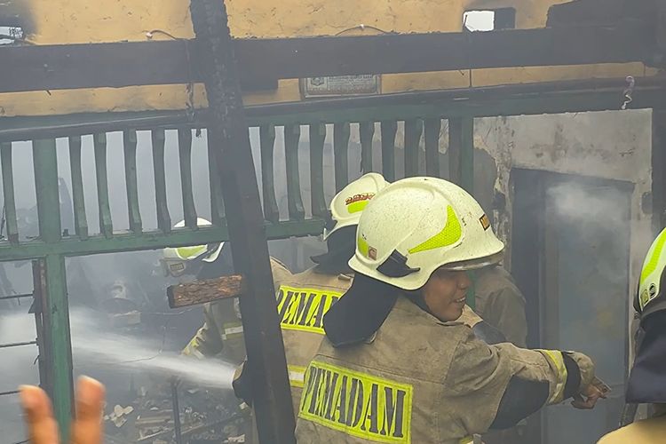 Kebakaran 2 Rumah di Semper Barat Jakut, Kerugian Capai Rp 210 Juta