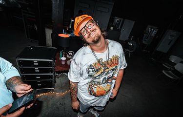Musisi Michael Wilson Hardy atau yang lebih dikenal sebagai Hardy 