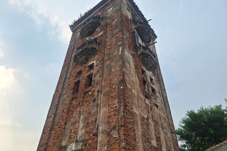 Menara Air Balai Yasa Manggarai, Tebet, Jakarta Selatan, Minggu (14/9/2025).