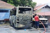 Gara-gara Ada yang Bakar Kardus Bekas, 2 Mobil Dinas di Ternate Hangus