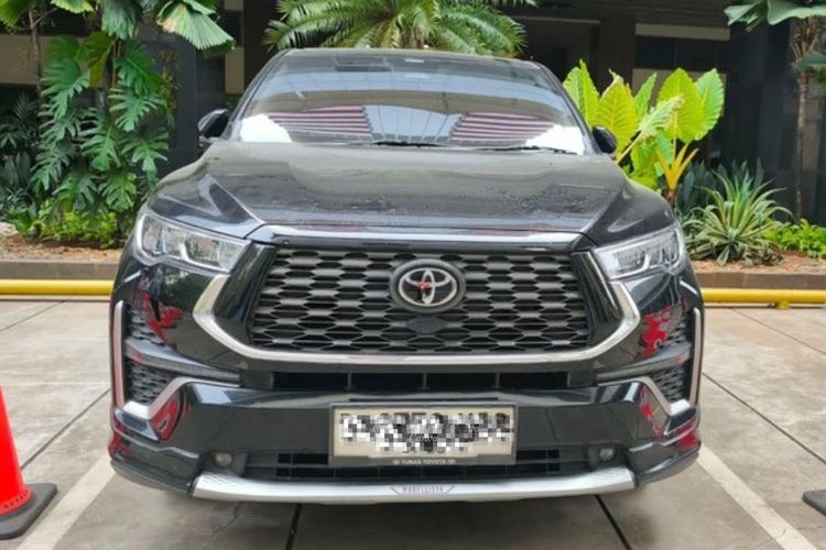 KPK Kembali Sita Mobil Anggota DPRD Kota Bengkulu Vinna Ledy 