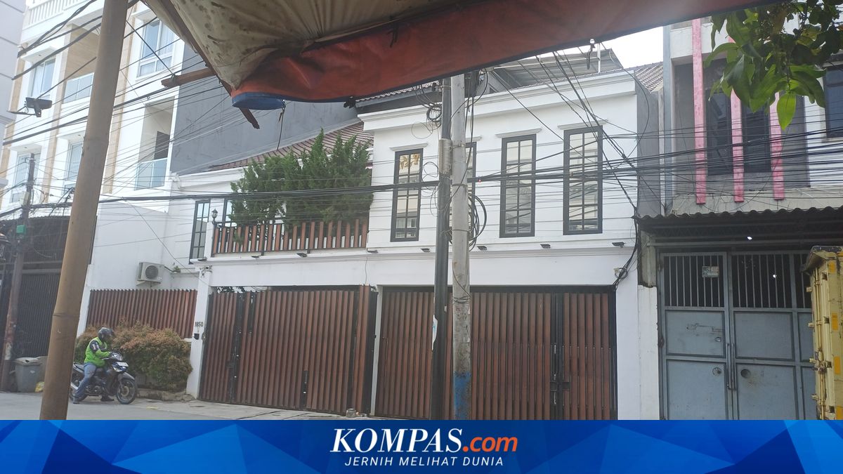 Alasan Kantor Pemenang Tender Motor Listrik MBG Sempat Dijaga Polisi ~TR

Klik untuk baca: