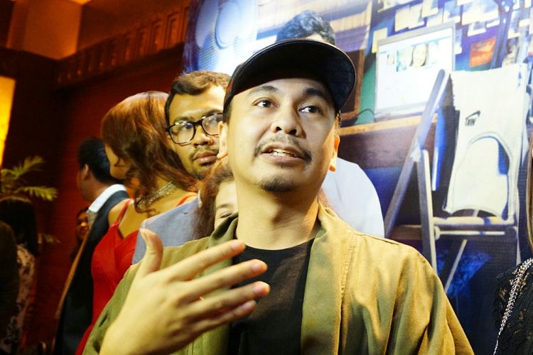 Komedian tunggal Raditya Dika saat ditemui di gala premiere film Single Part 2 di kawasan Senayan, Jakarta Pusat, belum lama ini.