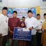 Safari Ramadhan ke Minas, Wabup Husni Merza Serahkan Bantuan untuk Anak Yatim hingga Rehab RTLH