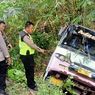 Bus Rombongan Pengantin Masuk Jurang, 1 Tewas dan 27 Lainnya Luka