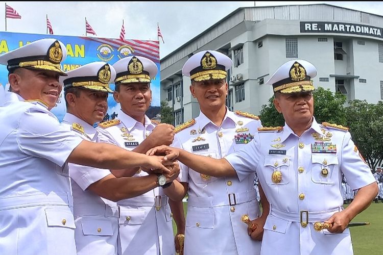 Dari kiri ke kanan, Pangkogabwilhan I Laksda Irvansyah, Laksda Arsyad Abdullah, Pangkoarmada RI Laksdya Herru Kusmanto, Pangkoarmada I Laksda Erwin Aldedharma, dan Pangkoarmada III Laksda Agus Hariadi usai sertijab di Lapangan Upacara Laut Arafuru, Mako Koarmada RI, Jakarta Pusat, Kamis (26/1/2023).