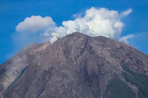 Update Sepekan Erupsi Semeru: 45 Tewas, 9 Hilang, 6.573 Mengungsi