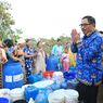 Pj Gubernur Jateng Salurkan Air Bersih di Desa Weding, Demak, Warga Ucapkan Terima Kasih
