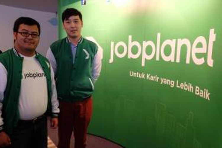 Kemas Antonius, Chief Product Officer (kiri) dan Kinam Kim, Regional Director Jobplanet.