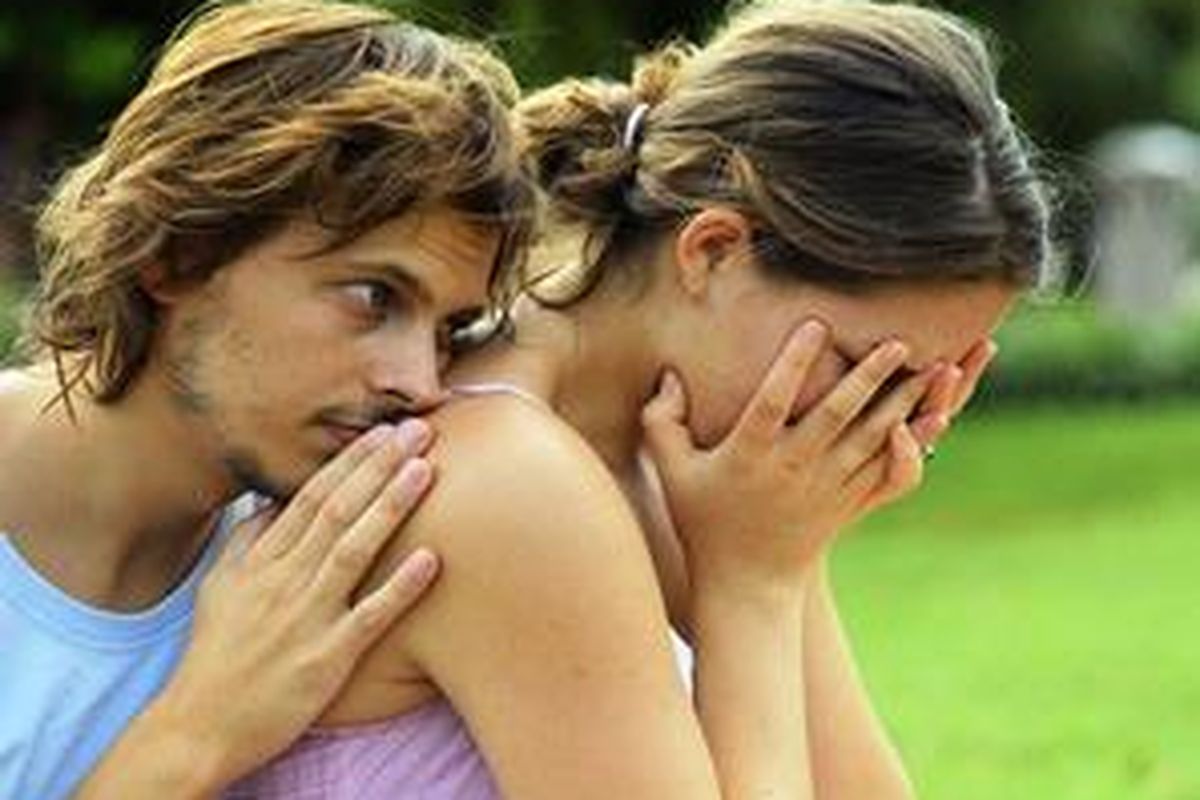 Bisakah dia menjadi a shoulder to cry on