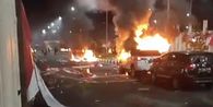 Ricuh akibat Kekalahan Persipura Meluas ke Luar Stadion, 2 Mobil Dibakar