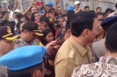 Warga Sambut Ahok di Masjid Raya Daan Mogot