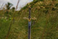 Pedang Excalibur Berumur 1.000 Tahun Ditemukan, Diduga dari Era Kejayaan Islam di Spanyol