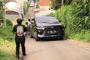 Cara Menanjak dengan Mobil FWD agar Tidak Kehilangan Traksi