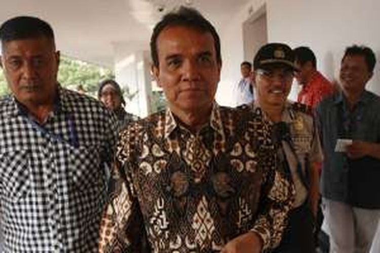 Mantan Panitera PN Jakarta Pusat Edy Nasution menjalani sidang di Pengadilan Tipikor Jakarta dengan agenda pembacaan dakwaan, Rabu (7/9/2016). Edy Nasution menjalani sidang terkait kasus dugaan suap penanganan peninjauan kembali (PK) yang diajukan pihak swasta ke PN Jakarta Pusat.