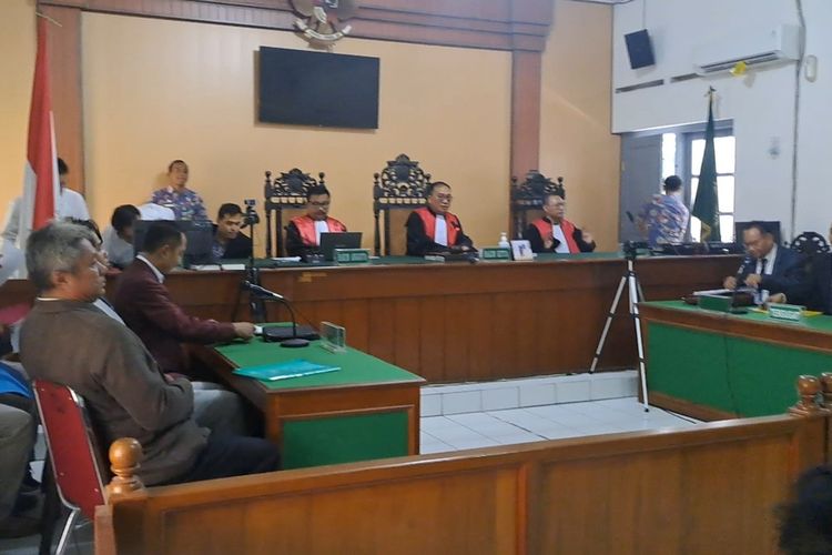 Sidang Perdana Gagalnya Mobil Esemka Ditunda karena Ma'ruf Amin Absen