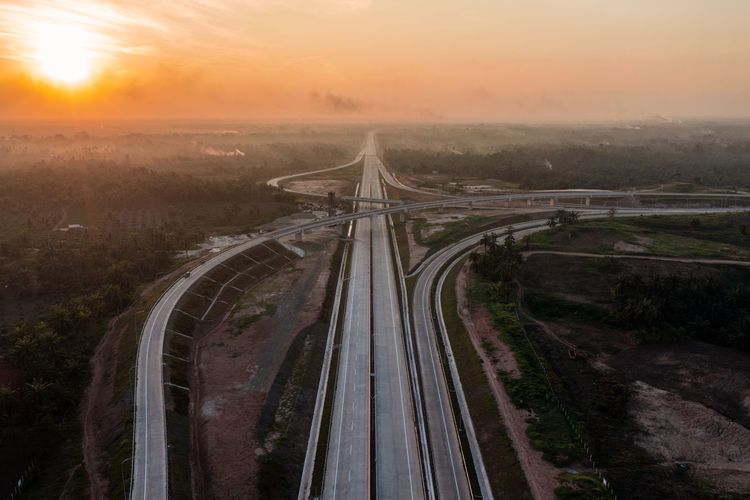 Jalan Tol Indrapura-Kisaran sepanjang 47,75 km ditargetkan rampung sesuai target pada tahun 2023.