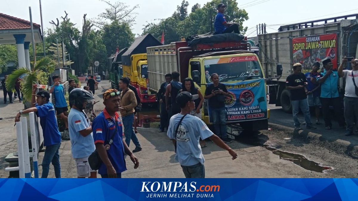 Sopir Truk Demo di Jombang, Soroti Fasilitas Jalan dan Dugaan Pungli Oknum Polisi