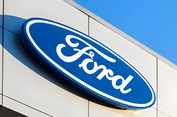 Ford Menyesal Andalkan AI, Kini Rekrut Ratusan Karyawan Lagi 