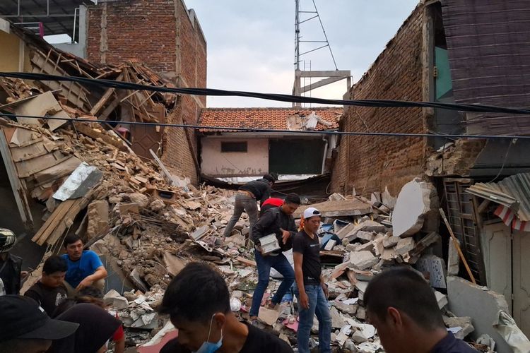 Berkaca dari Kasus di Bandung, Mengapa Rumah Bertingkat Bisa Tiba-tiba Roboh?