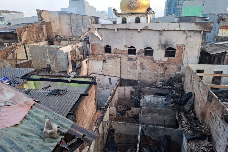 20 rumah di Penjaringan Jakarta Utara terbakar karena korsleting listrik.