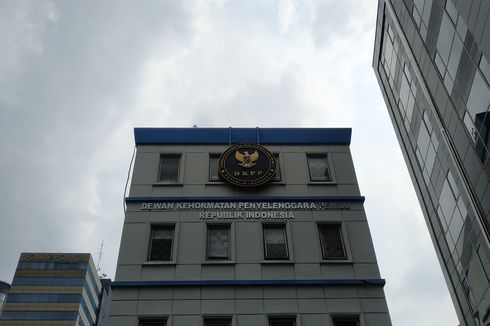 Besok, DKPP Bakal Periksa Ketua Bawaslu Kota Surabaya  
