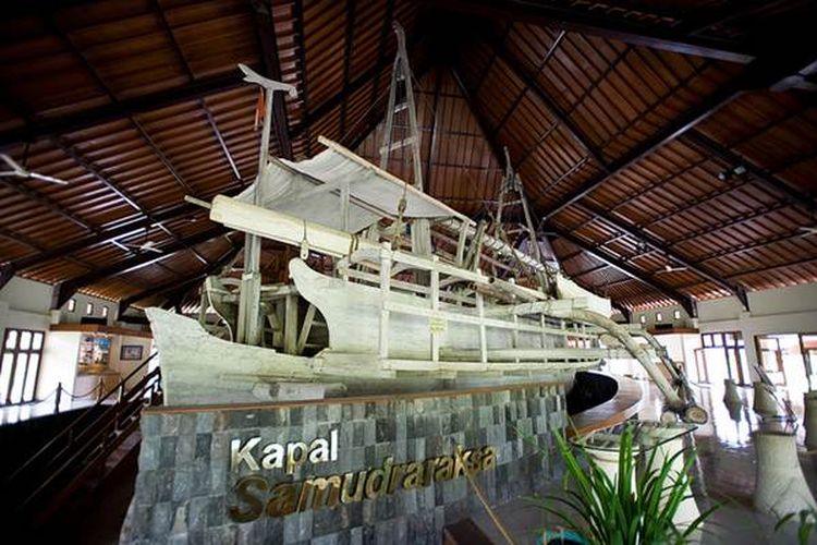 Museum Kapal Samudra Raksa