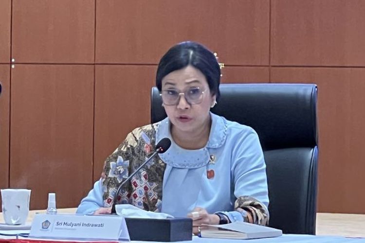 Sri Mulyani Hadiri Rapat Kabinet di Tengah Isu Mundur