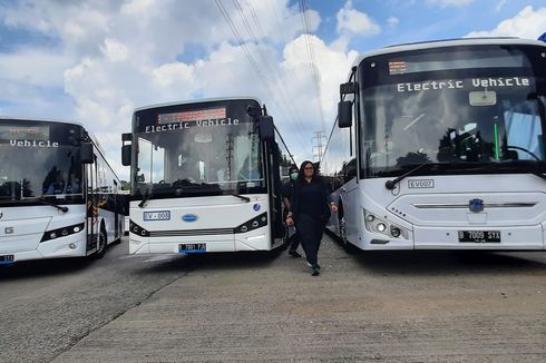 PT Transjakarta Targetkan 100 Bus Listrik Beroperasi di Ibu Kota Akhir 2022