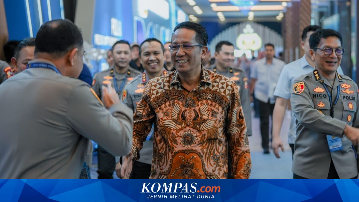 Menkum Dorong Pengurangan Aturan soal Pangan, Migas, dan Energi ~WR

Klik untuk baca: