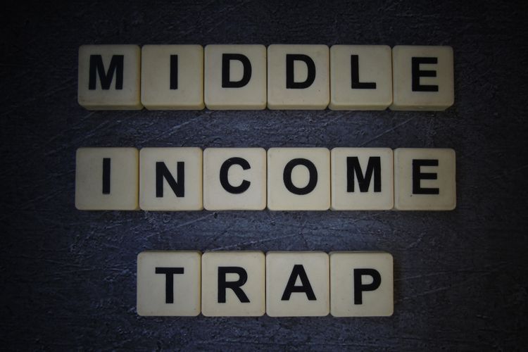 Mitos Middle Income Trap