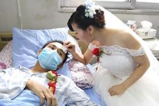 Gadis Ini Gelar Pernikahan di Rumah Sakit dengan Kekasihnya yang Mengidap Leukemia 
