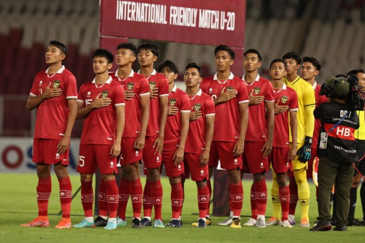Skuad timnas U20 Indonesia. Indonesia akan melawan Irak pada laga pertama Grup A Piala Asia U20 2023. Laga Indonesia vs Irak tersebut bakal dilangsungkan di Stadion Lokomotiv, Tashkent, pada Rabu (1/3/2023) pukul 19.00 WIB.